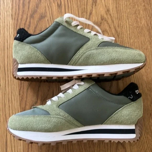 NWOB Coach Runner Hairy Suede Sneakers Shoes in Moss / Hairy Green Size 9B 39.5 - Picture 10 of 11